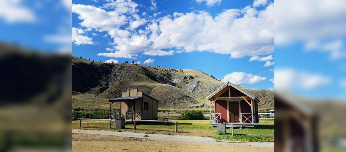 Chalet Historic Hat Creek, Cache-Creek, BC